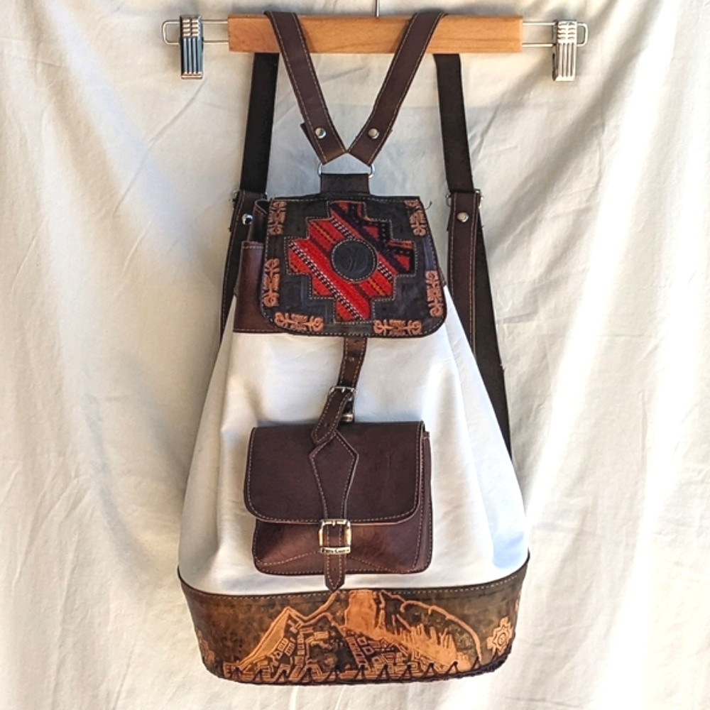 NWOT Puro Cuero Peruvian Hand-tooled White Leather Backpack Purse